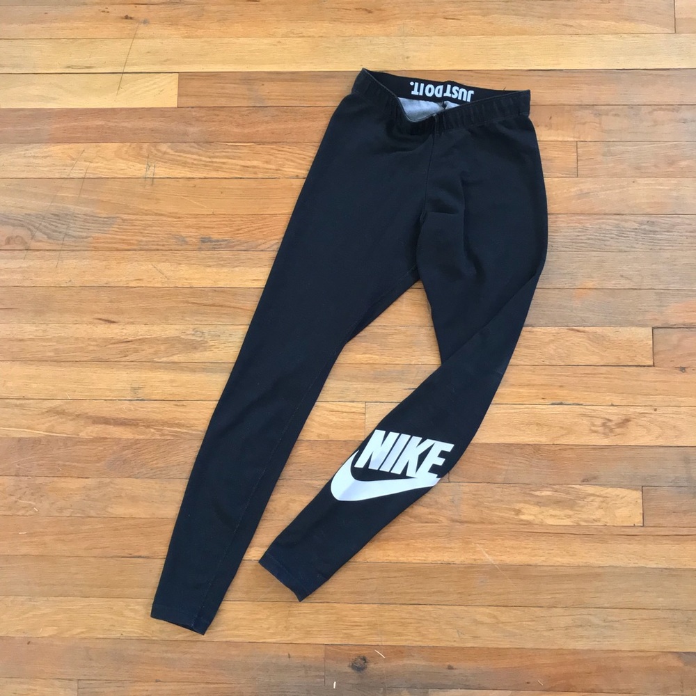 Nike Leggings with Logo